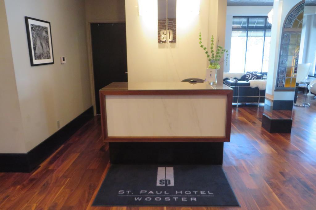 St. Paul Hotel Wooster Kültér fotó